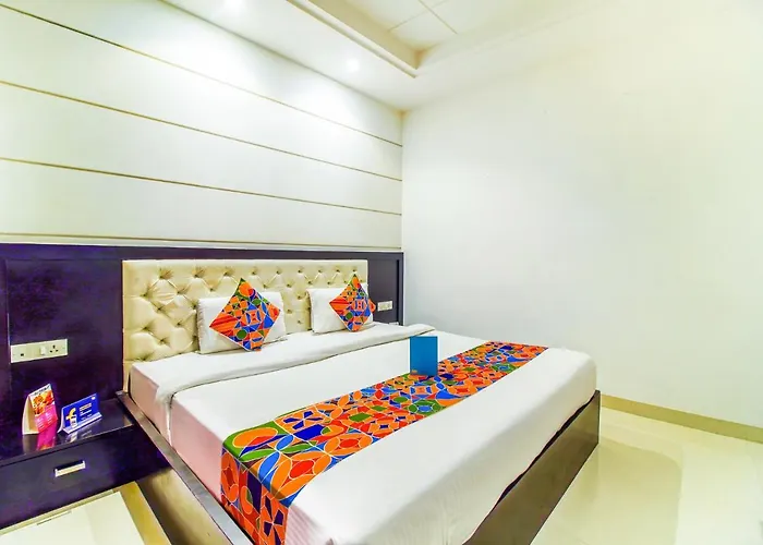 Fabhotel Transit Delhi Airport Mahipalpur