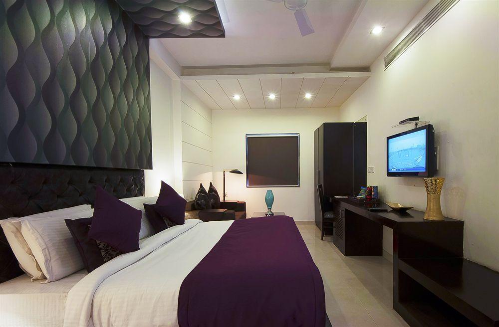 Fabhotel Transit Delhi Airport Mahipalpur होटल 3*