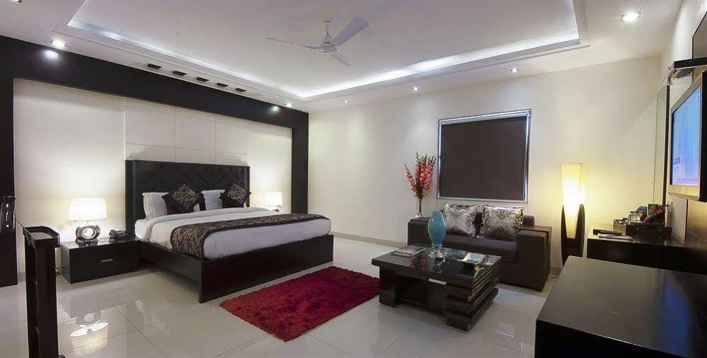 Fabhotel Transit Delhi Airport Mahipalpur होटल New Delhi